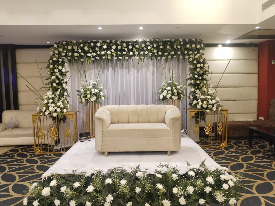 Stage decoration alternate